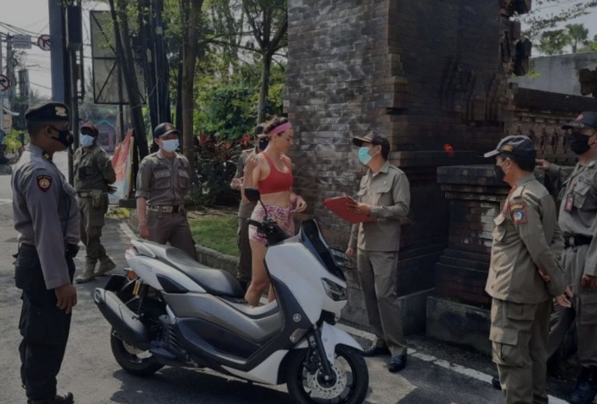 podiumnews.com-Pelanggaran Prokes WNA di Bali Capai 367 Orang